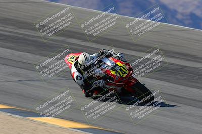 media/Mar-21-2025-CVMA Friday Practice (Fri) [[30cd4fe323]]/3-Racer 2/Session 2 (Bowl)/